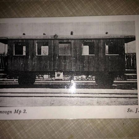 Fjordhytten. Rebuild Train Wagon From 1937. Apartment Одензе Екстериор снимка
